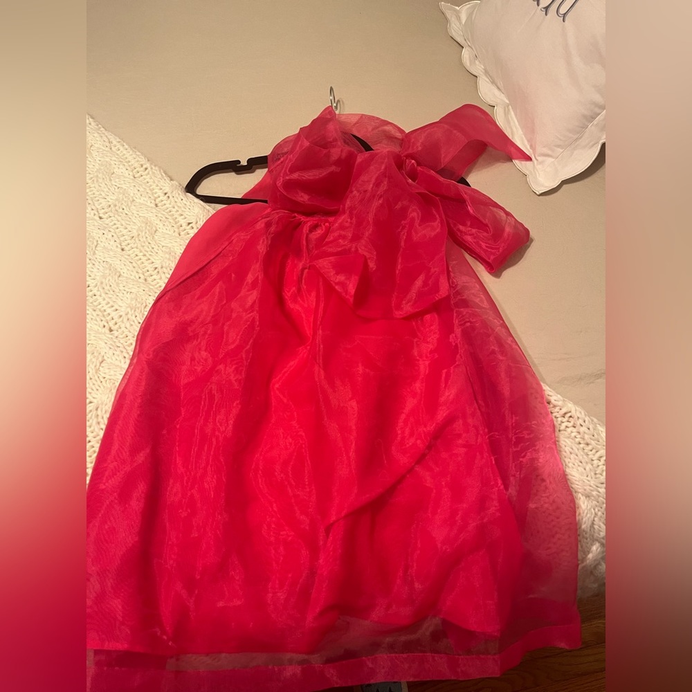 ELOQUII Sleeveless Bow Blouse HOT PINK CHIFFON NWT size 28, but runs smaller.